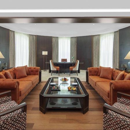 Radisson Blu Plaza Hotel Mysore Exterior foto The interior of the Presidential Suite at the Mandarin Oriental, Munich
