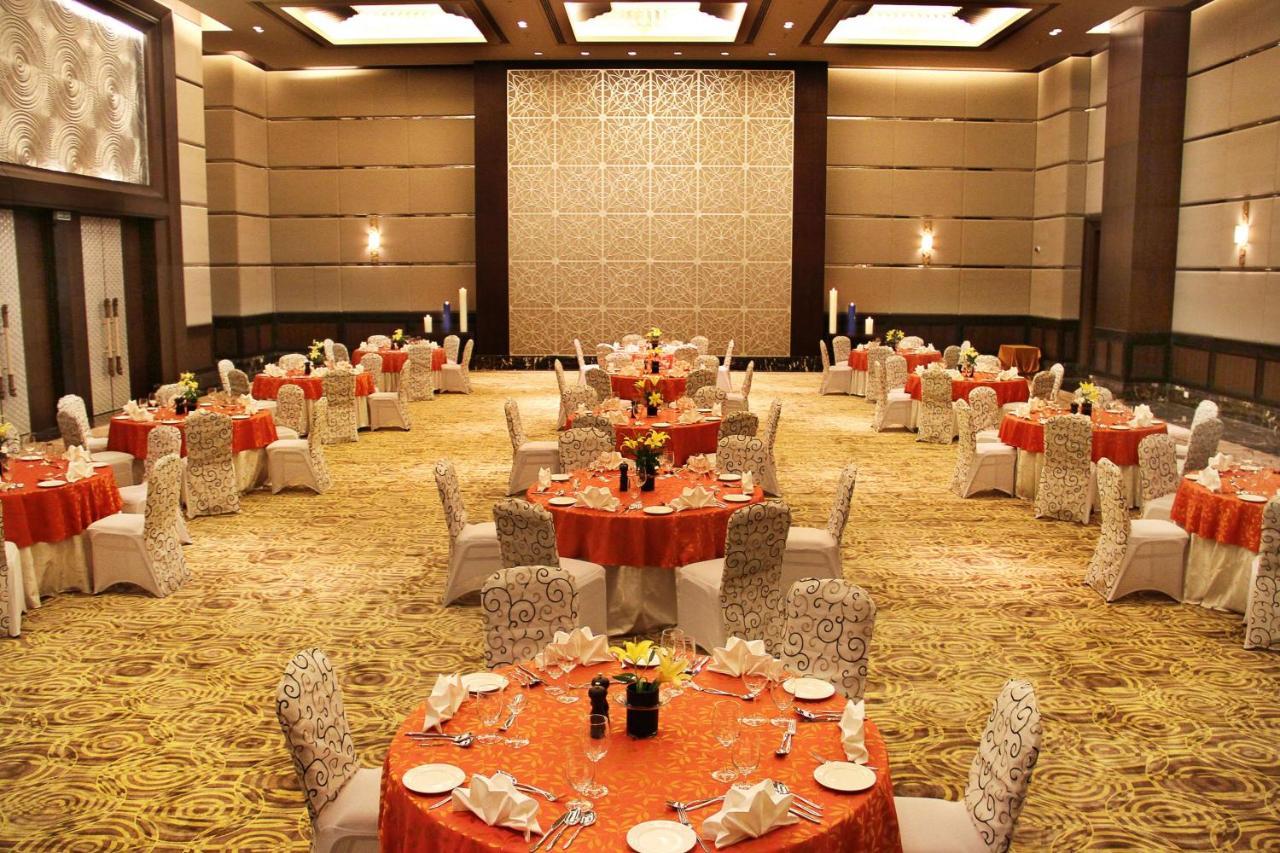 Radisson Blu Plaza Hotel Mysore Exterior foto The Grand Ballroom