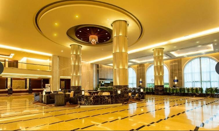 Radisson Blu Plaza Hotel Mysore Exterior foto Lobby