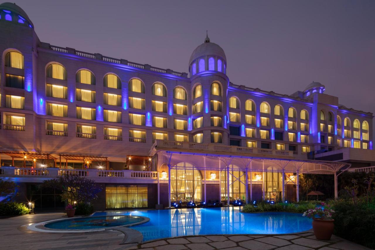 Radisson Blu Plaza Hotel Mysore Exterior foto The Oberoi, Mumbai